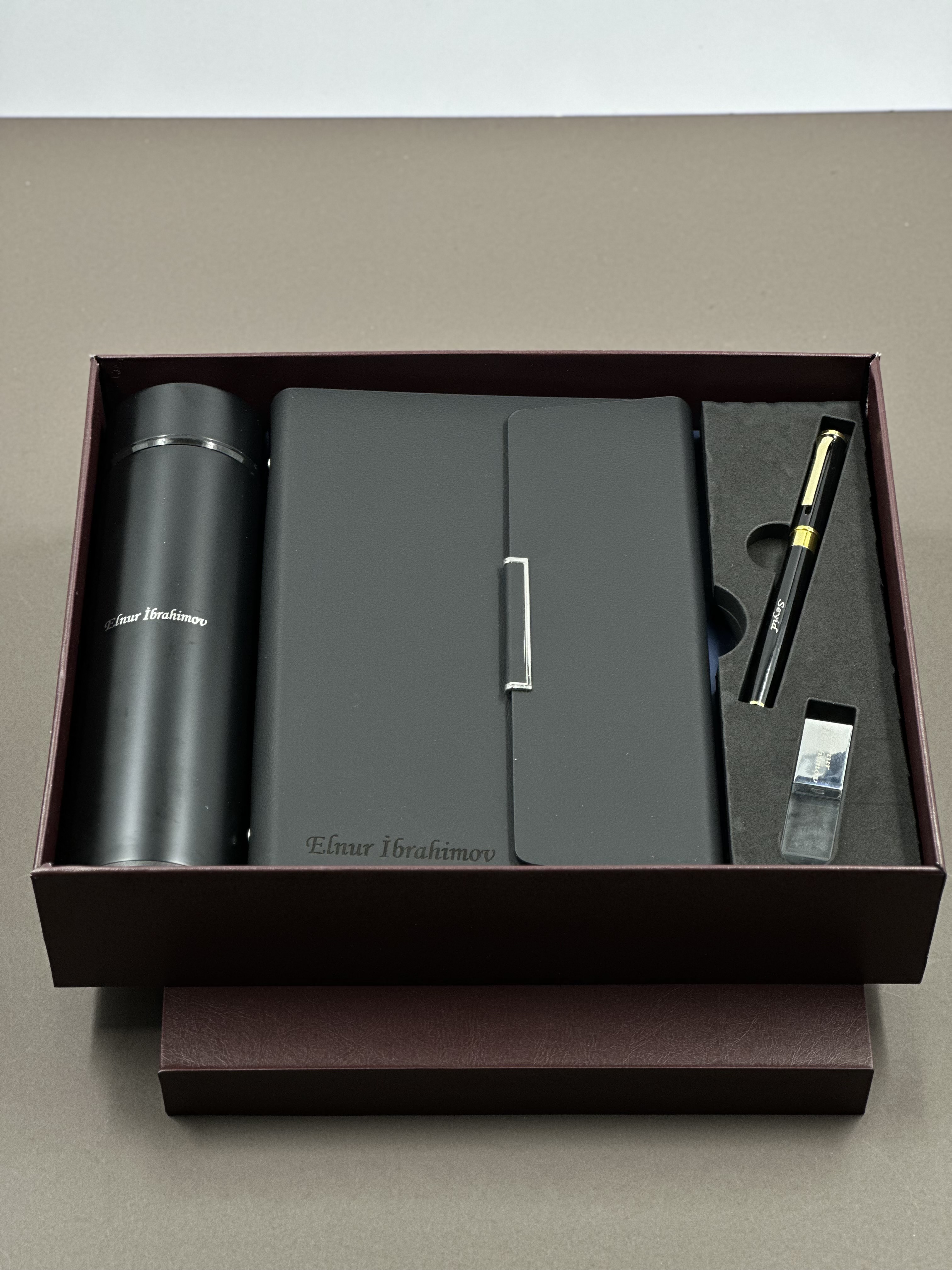 Termoslu korporativ biznes set